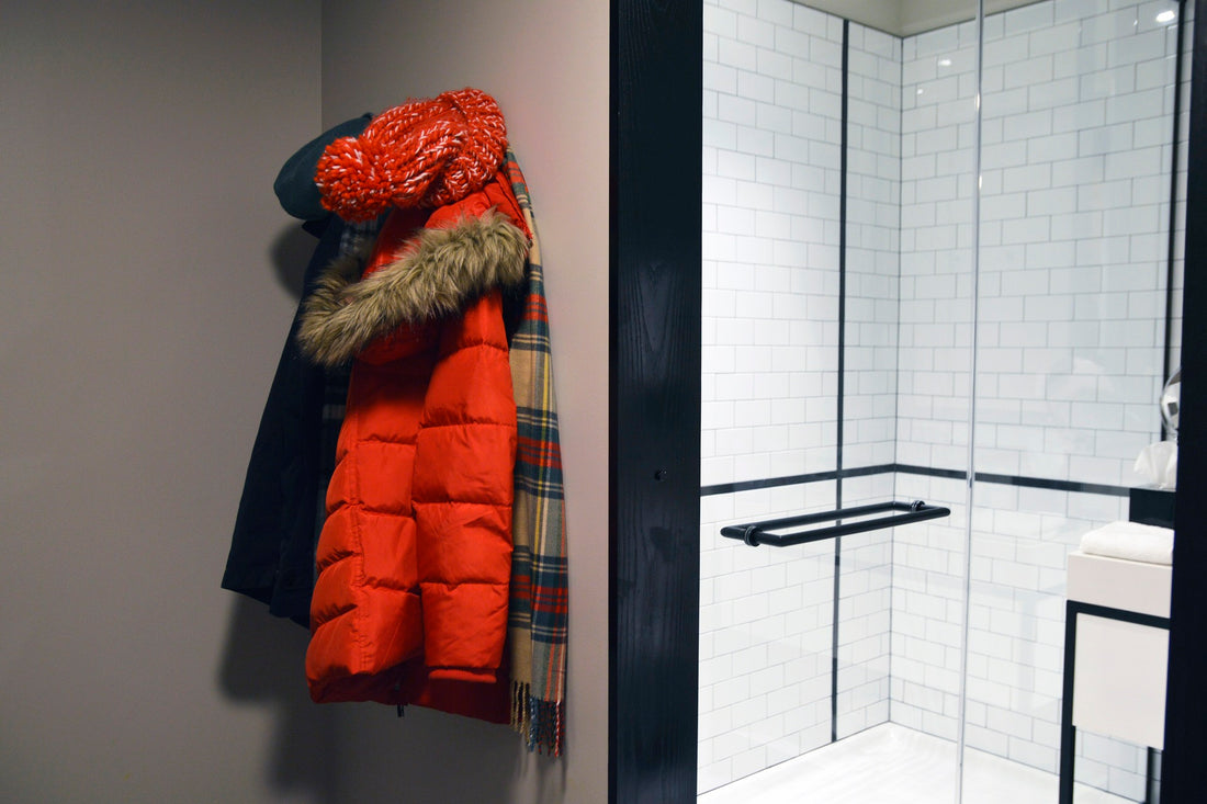 Are Oyo rooms safe for unmarried couples in India?