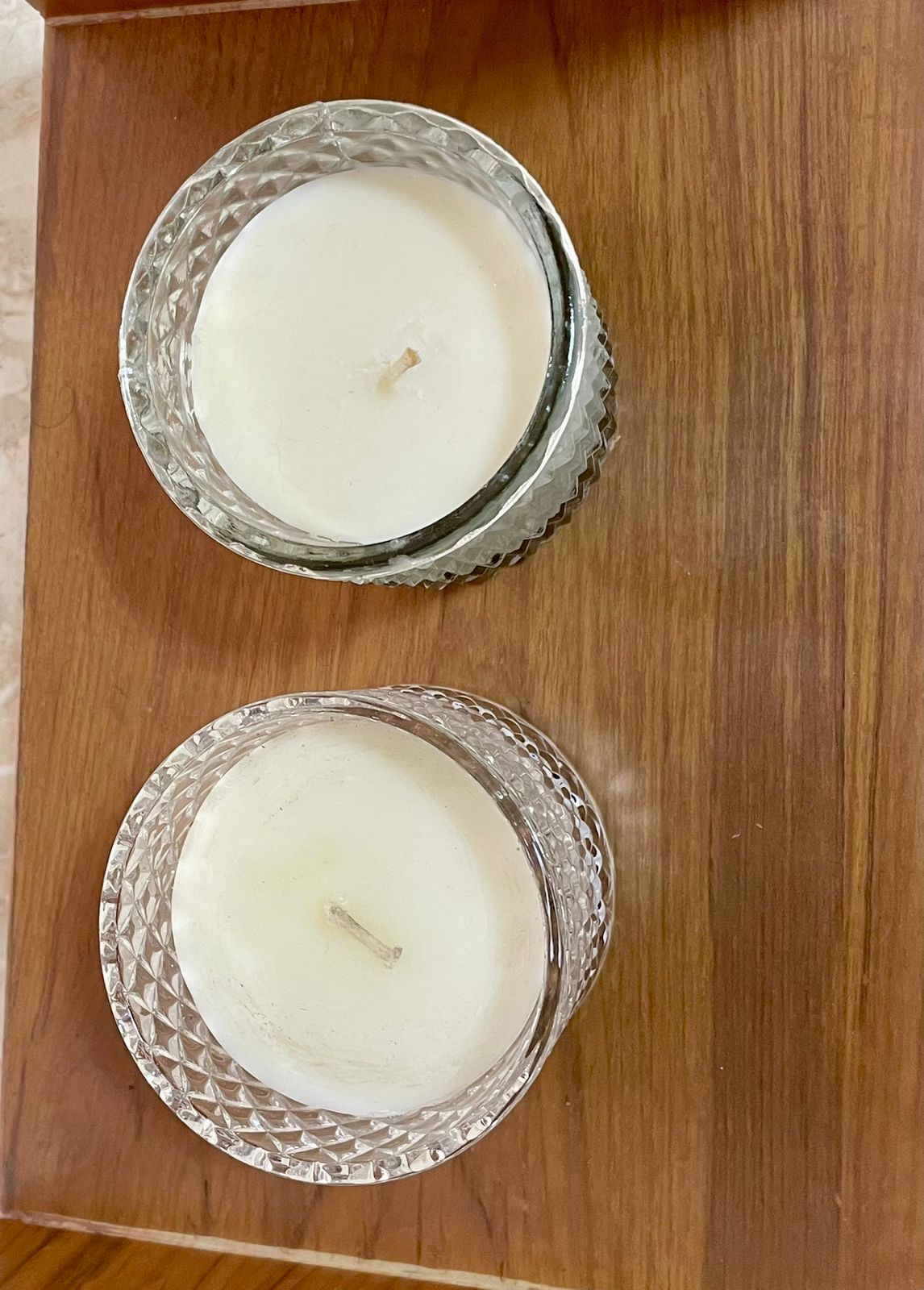 Red Wine & Jasmine soy scented candles from bemycharm