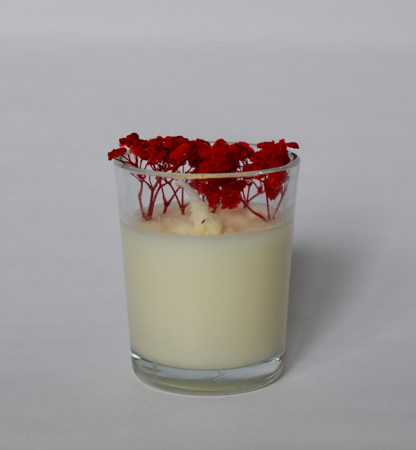 Glass Jar Soy Wax Candle with Red Petals | Long-Lasting, Aromatic Fragrance